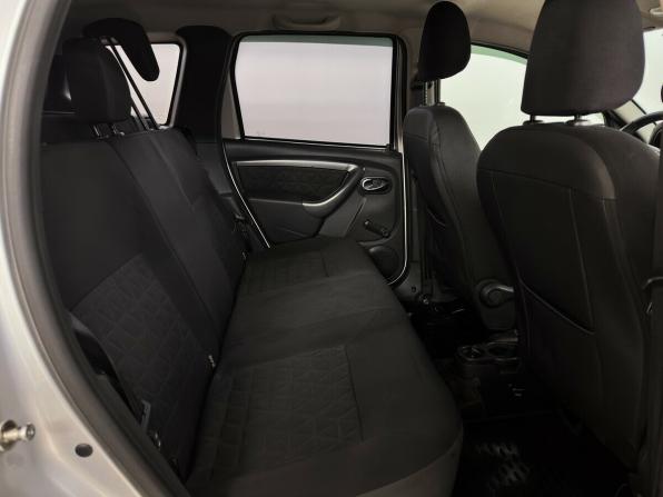 Renault Duster I Рестайлинг с пробегом 2017 года, цена 1 240 000 рублей, 201928 км, внедорожник, Автокод Объявления