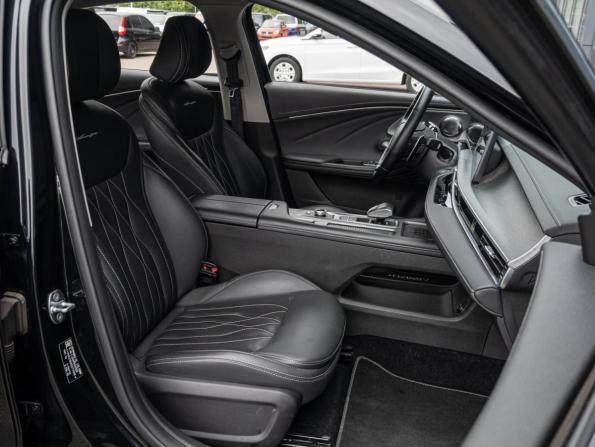 Chery Arrizo 8 с пробегом 2023 года, цена 2 035 000 рублей, 44557 км, седан, Автокод Объявления
