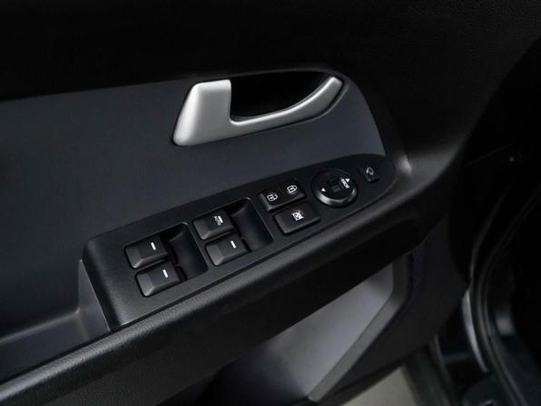 Kia Sportage III с пробегом 2012 года, цена 1 149 077 рублей, 293142 км, внедорожник, Автокод Объявления
