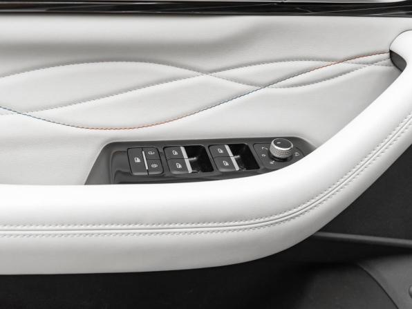 Geely Monjaro I с пробегом 2023 года, цена 2 860 000 рублей, 60935 км, внедорожник, Автокод Объявления