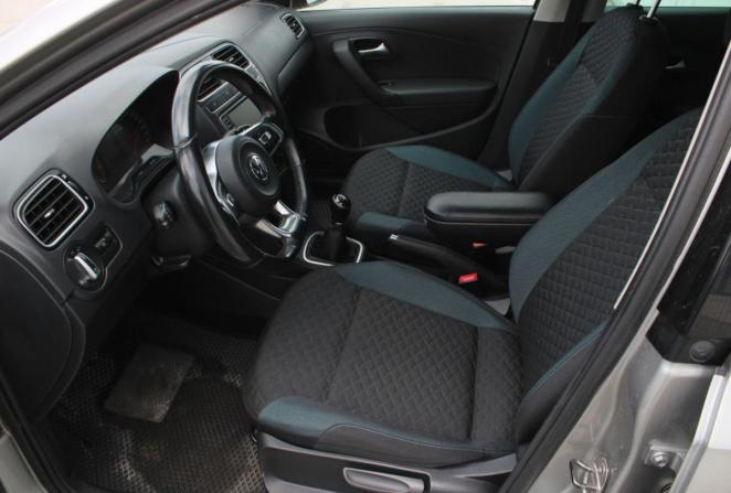 Volkswagen Polo V Рестайлинг с пробегом 2020 года, цена 1 360 000 рублей, 80208 км, седан, Автокод Объявления