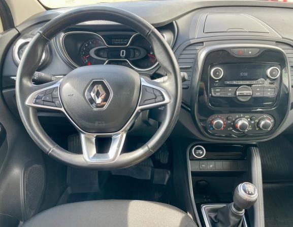 Renault Kaptur I Рестайлинг с пробегом 2020 года, цена 1 495 100 рублей, 128700 км, внедорожник, Автокод Объявления