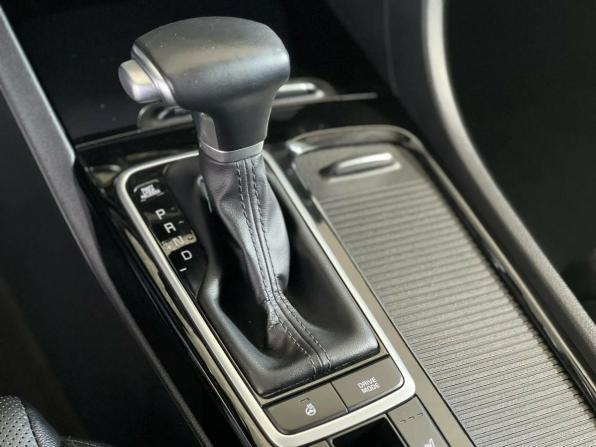 Kia Optima IV Рестайлинг с пробегом 2018 года, цена 1 895 000 рублей, 124564 км, седан, Автокод Объявления