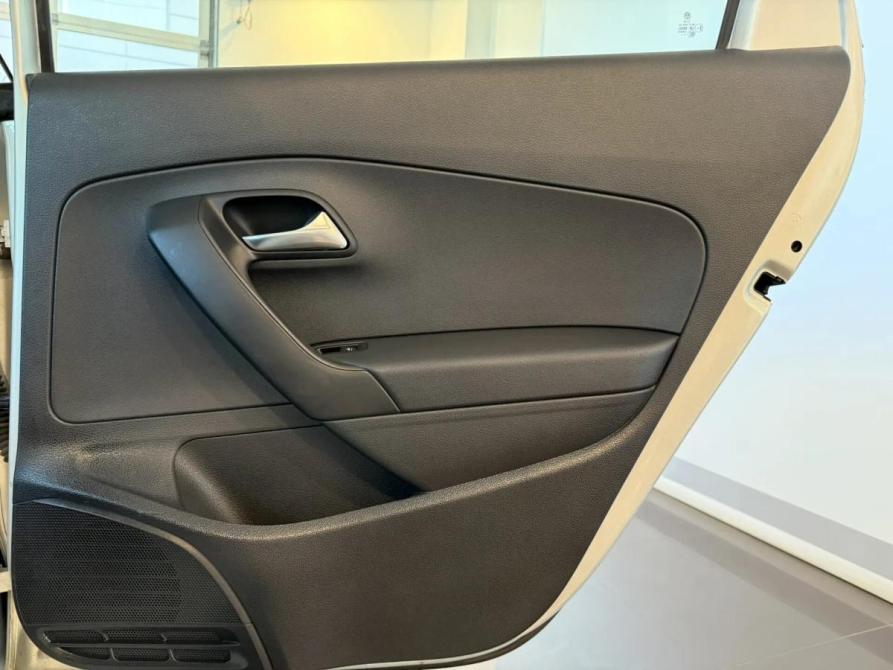 Volkswagen Polo V Подольск  - изображение 16