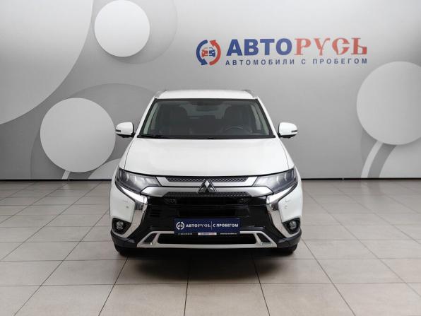 Mitsubishi Outlander III Рестайлинг 3 с пробегом 2020 года, цена 2 598 000 рублей, 109000 км, внедорожник, Автокод Объявления