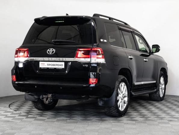 Toyota Land Cruiser 200 Series Рестайлинг 2 с пробегом 2017 года, цена 5 499 000 рублей, 214151 км, внедорожник, Автокод Объявления