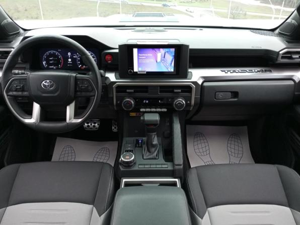 Toyota Tacoma IV с пробегом 2024 года, цена 7 990 000 рублей, 78 км, пикап, Автокод Объявления