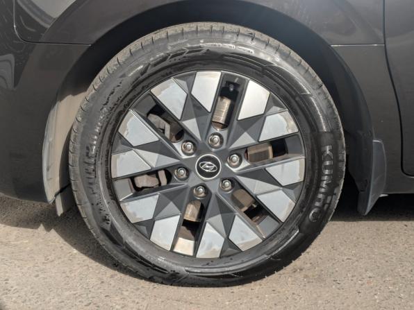Hyundai Staria I с пробегом 2023 года, цена 4 850 000 рублей, 48774 км, минивэн, Автокод Объявления