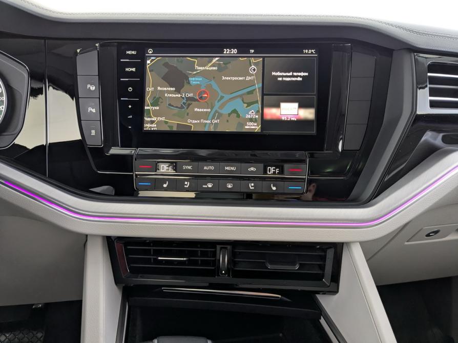 Volkswagen Touareg III Москва  - изображение 28