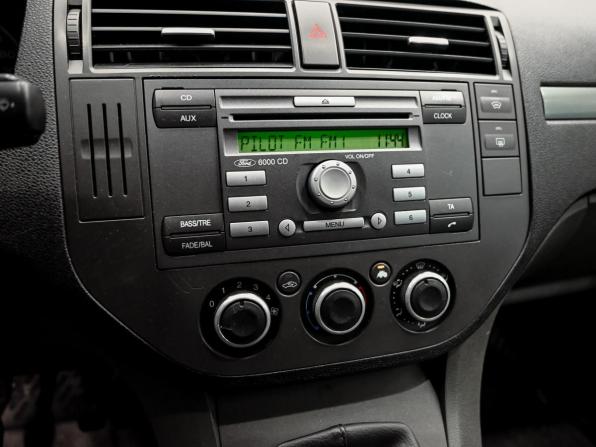 Ford C-MAX I с пробегом 2007 года, цена 380 000 рублей, 297472 км, минивэн, Автокод Объявления