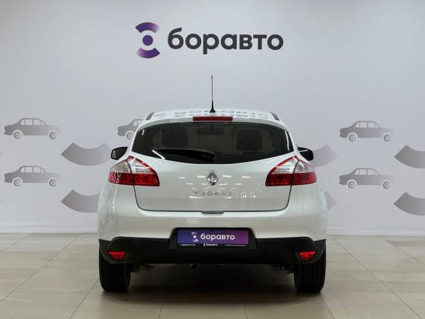 Renault Megane III Рестайлинг 2 с пробегом 2014 года, цена 880 000 рублей, 161861 км, хэтчбек, Автокод Объявления