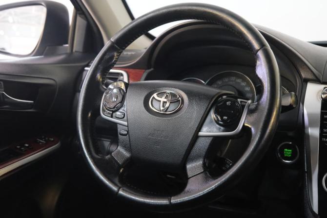Toyota Camry VII (XV50) с пробегом 2012 года, цена 1 729 000 рублей, 330000 км, седан, Автокод Объявления