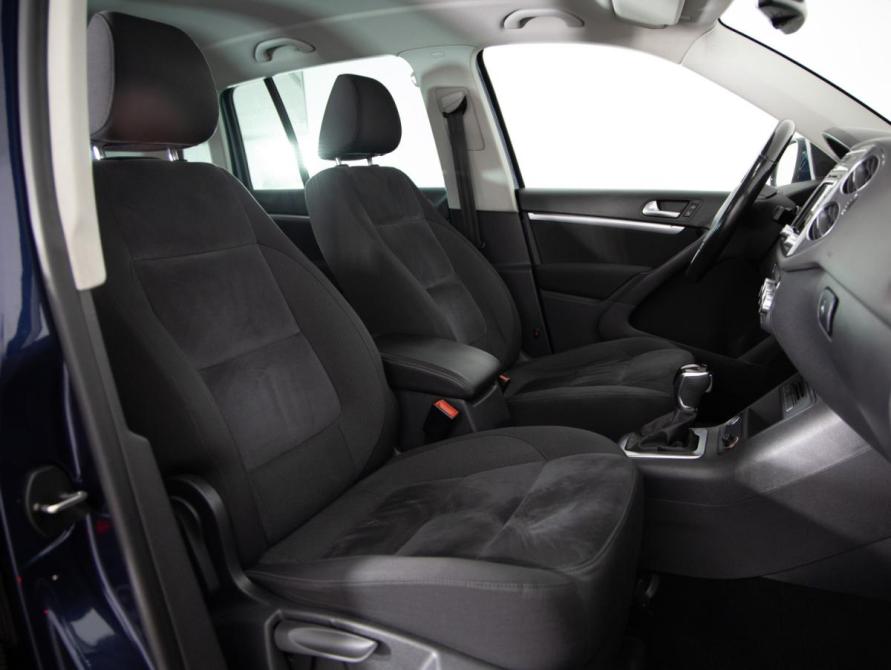 Volkswagen Tiguan I Рестайлинг Санкт-Петербург  - изображение 12