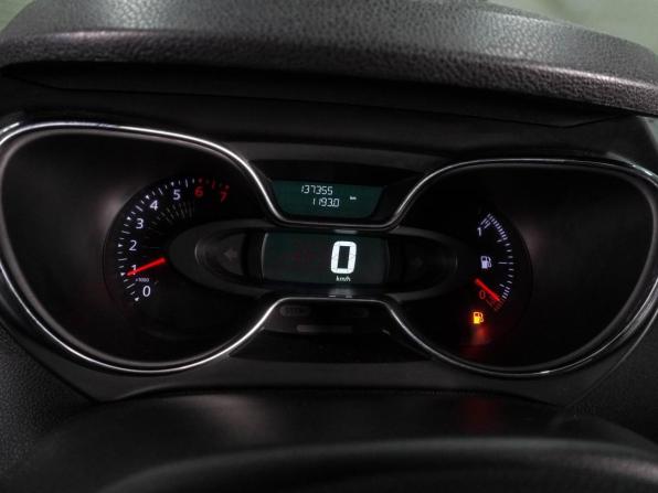 Renault Kaptur I с пробегом 2017 года, цена 1 499 000 рублей, 137354 км, внедорожник, Автокод Объявления