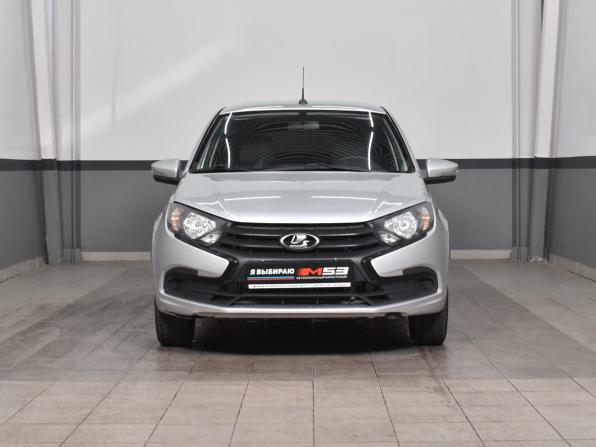 Lada (ВАЗ) Granta I Рестайлинг с пробегом 2022 года, цена 769 999 рублей, 57663 км, лифтбек, Автокод Объявления