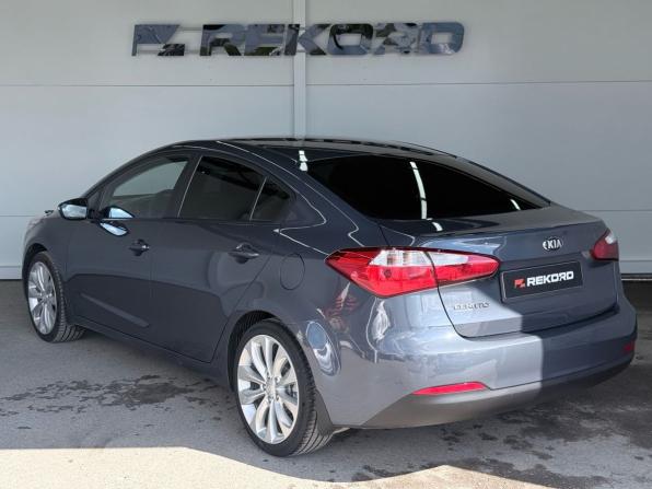 Kia Cerato III с пробегом 2013 года, цена 1 289 000 рублей, 121000 км, седан, Автокод Объявления