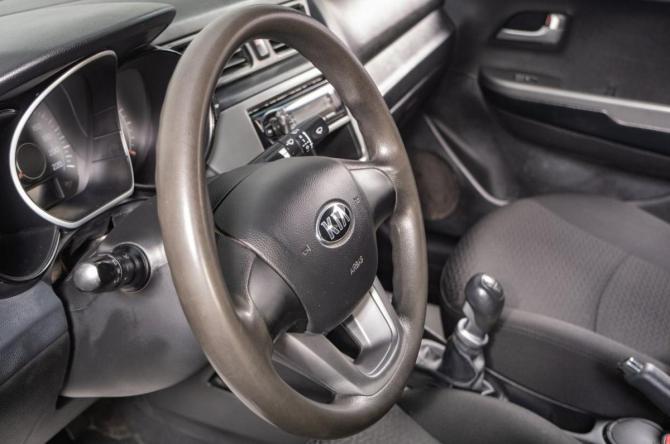 Kia Rio III с пробегом 2014 года, цена 849 000 рублей, 131000 км, седан, Автокод Объявления