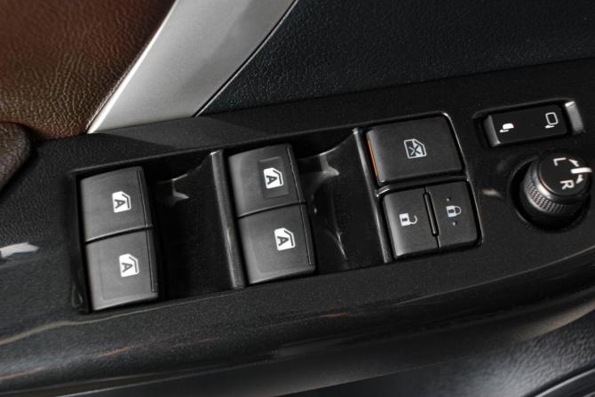 Toyota Fortuner II с пробегом 2017 года, цена 2 999 000 рублей, 154594 км, внедорожник, Автокод Объявления