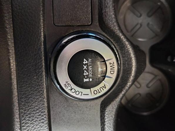 Nissan Qashqai II с пробегом 2018 года, цена 1 793 700 рублей, 64382 км, внедорожник, Автокод Объявления