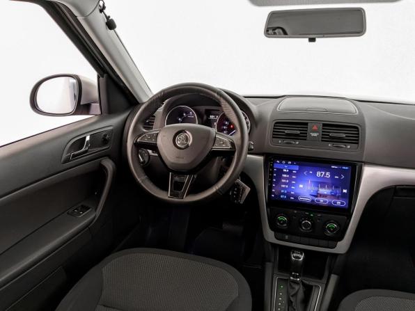Skoda Yeti I Рестайлинг с пробегом 2014 года, цена 1 250 000 рублей, 66239 км, внедорожник, Автокод Объявления