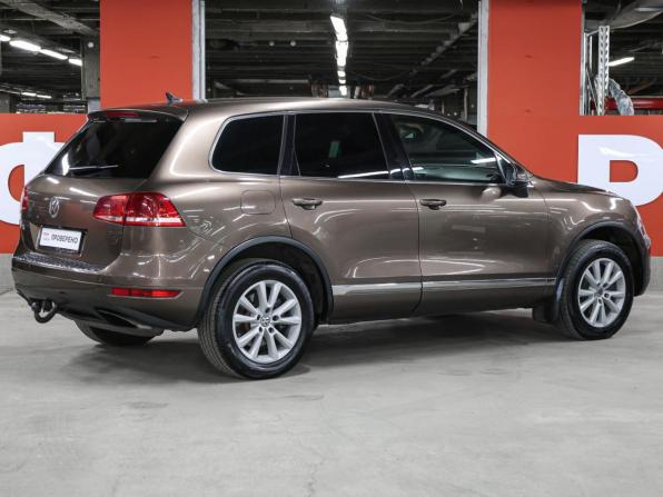 Volkswagen Touareg II с пробегом 2011 года, цена 1 698 000 рублей, 328524 км, внедорожник, Автокод Объявления