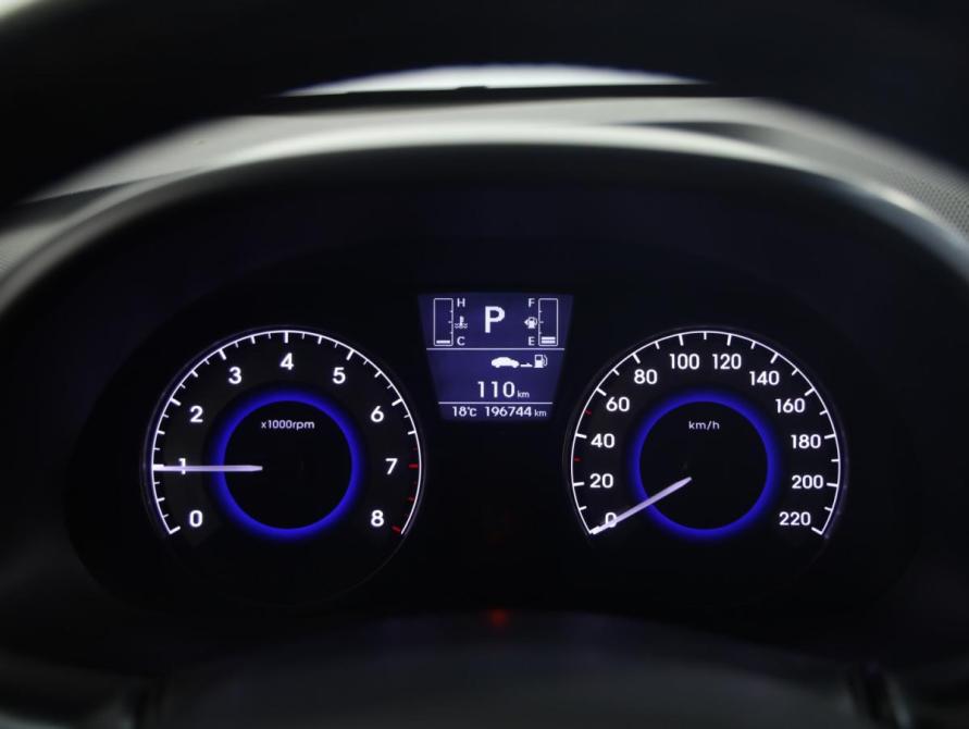 Hyundai Solaris I Рестайлинг Санкт-Петербург  - изображение 11