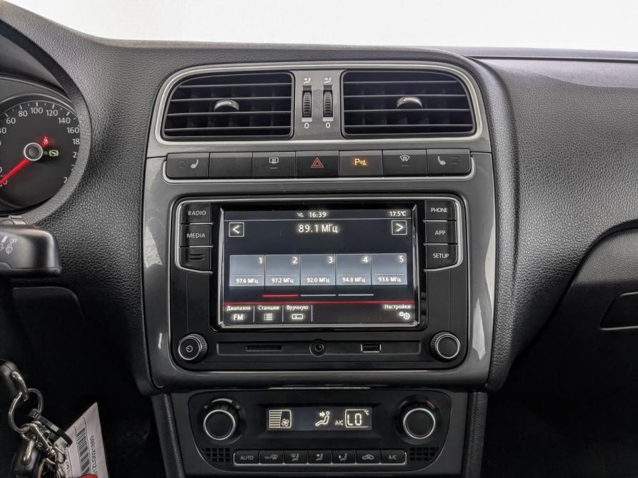 Volkswagen Polo V Рестайлинг Москва  - изображение 17