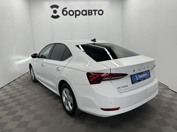 Skoda Octavia IV (A8) с пробегом 2020 года, цена 2 184 000 рублей, 93551 км, лифтбек, Автокод Объявления