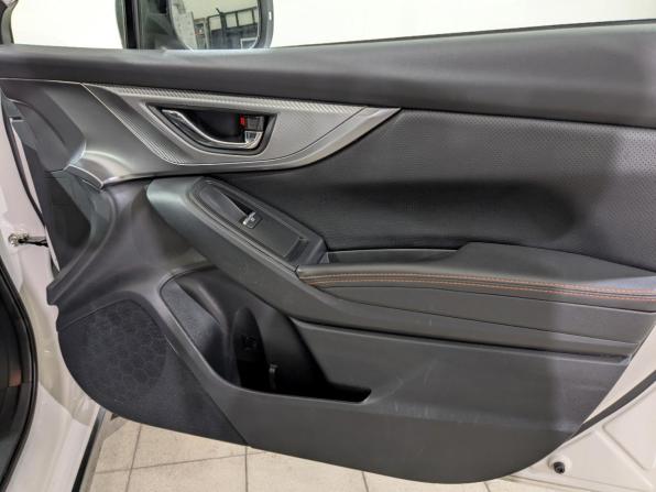 Subaru XV II с пробегом 2021 года, цена 2 590 000 рублей, 110951 км, внедорожник, Автокод Объявления
