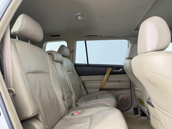 Toyota Highlander II (XU40) с пробегом 2008 года, цена 1 625 000 рублей, 194101 км, внедорожник, Автокод Объявления