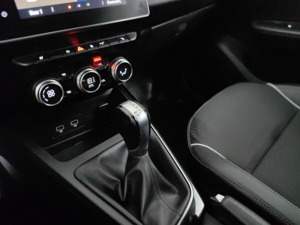 Renault Arkana I с пробегом 2019 года, цена 1 284 000 рублей, 180126 км, внедорожник, Автокод Объявления