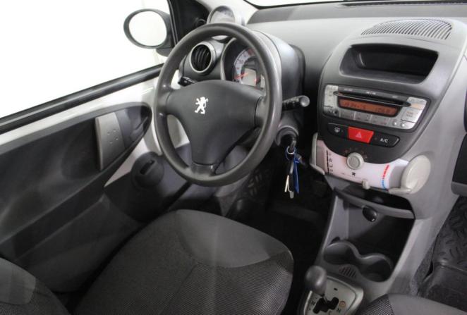 Peugeot 107 I с пробегом 2007 года, цена 430 000 рублей, 89977 км, хэтчбек, Автокод Объявления