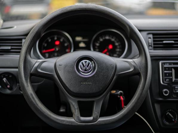 Volkswagen Jetta VI Рестайлинг с пробегом 2015 года, цена 590 000 рублей, 356090 км, седан, Автокод Объявления