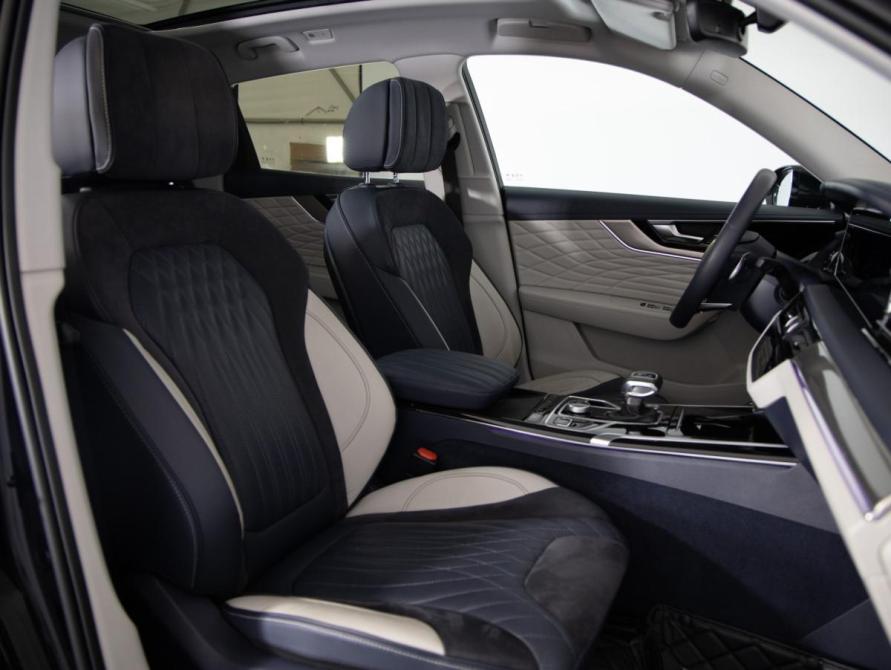 Hongqi HS5 I Санкт-Петербург  - изображение 12