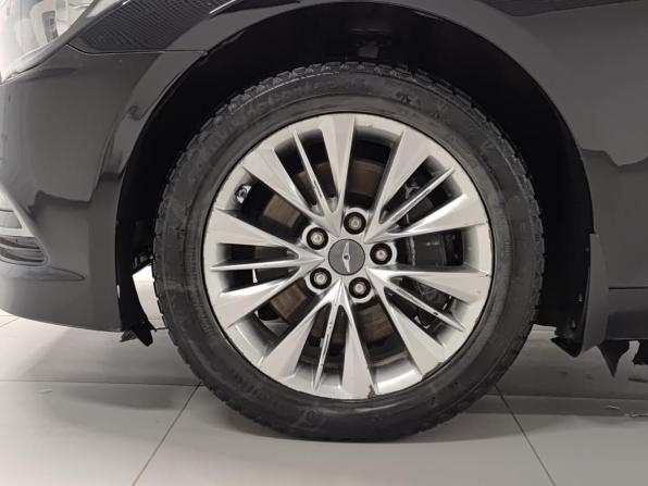 Hyundai Genesis II с пробегом 2014 года, цена 1 539 000 рублей, 190000 км, седан, Автокод Объявления