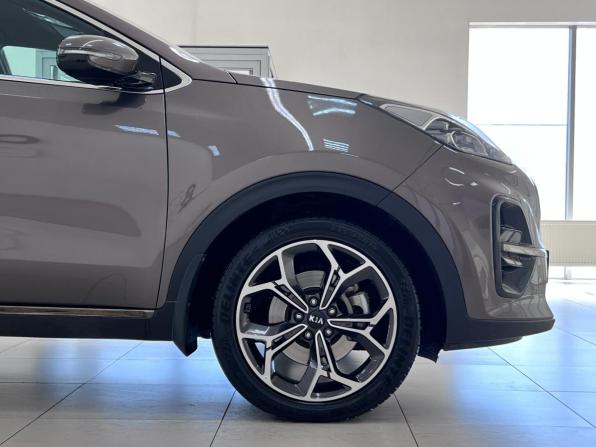 Kia Sportage IV Рестайлинг с пробегом 2019 года, цена 2 300 000 рублей, 108430 км, внедорожник, Автокод Объявления