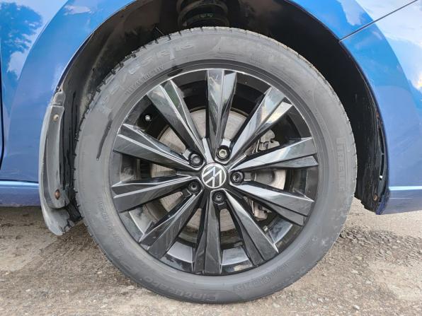 Volkswagen Polo VI с пробегом 2021 года, цена 1 638 800 рублей, 112500 км, лифтбек, Автокод Объявления