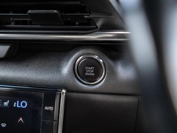 Mazda MX-30 I с пробегом 2021 года, цена 2 049 000 рублей, 105891 км, внедорожник, Автокод Объявления