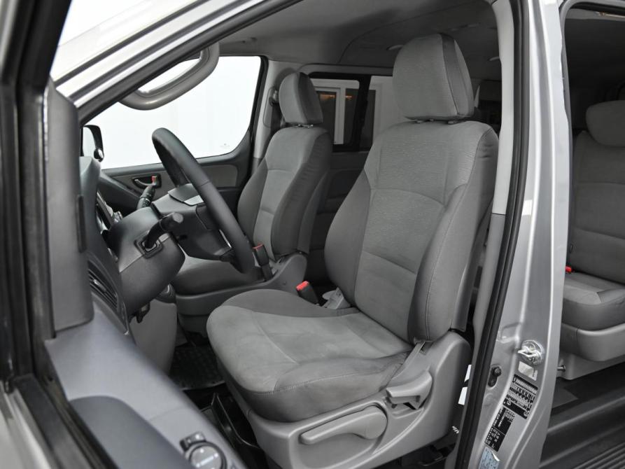 Hyundai H-1 II Москва  - изображение 12