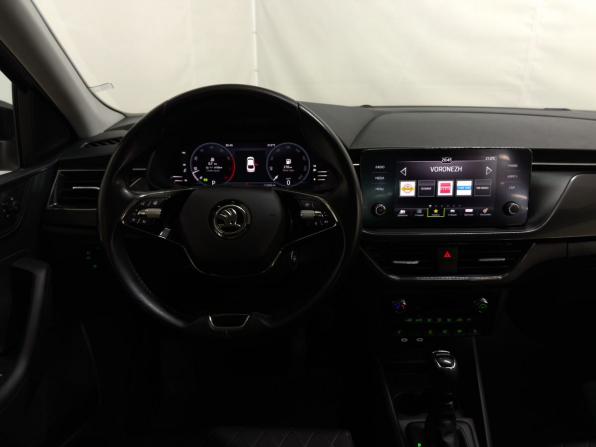 Skoda Rapid II с пробегом 2021 года, цена 1 749 000 рублей, 113399 км, лифтбек, Автокод Объявления