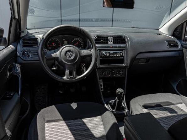 Volkswagen Polo V с пробегом 2014 года, цена 910 000 рублей, 147839 км, седан, Автокод Объявления