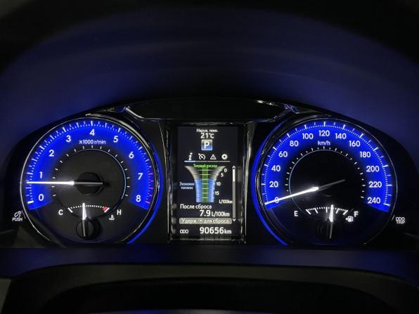 Toyota Camry VII (XV50) Рестайлинг с пробегом 2015 года, цена 2 150 000 рублей, 90655 км, седан, Автокод Объявления