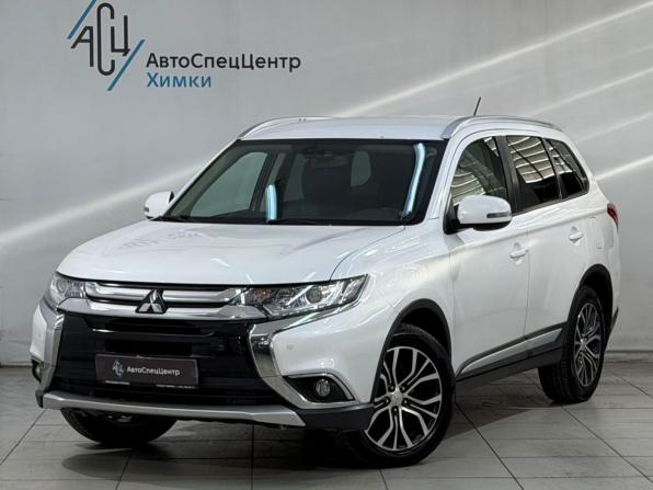Mitsubishi Outlander III Рестайлинг 2 с пробегом 2016 года, цена 1 699 800 рублей, 88000 км, внедорожник, Автокод Объявления