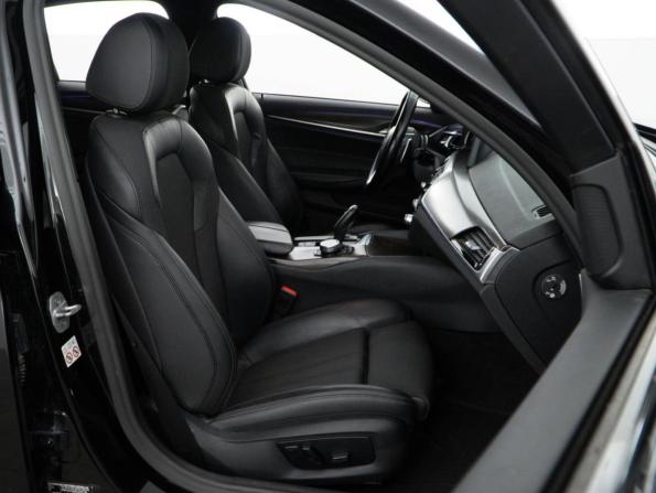 BMW 5 серии VII (G30/G31/G38) с пробегом 2019 года, цена 2 155 444 рубля, 314464 км, седан, Автокод Объявления