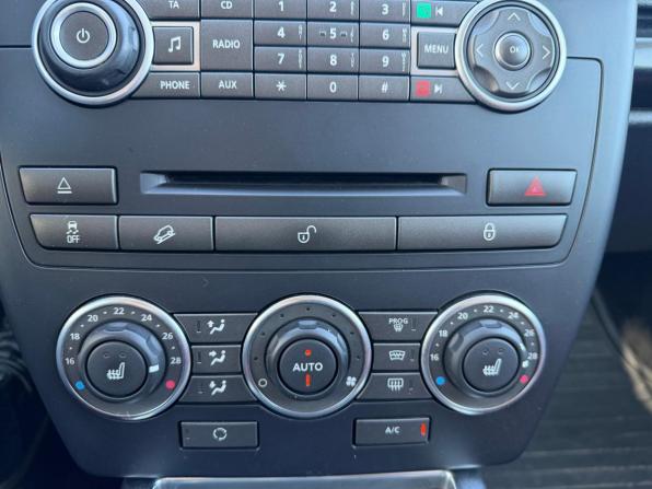 Land Rover Freelander II Рестайлинг 2 с пробегом 2014 года, цена 1 750 000 рублей, 177228 км, внедорожник, Автокод Объявления
