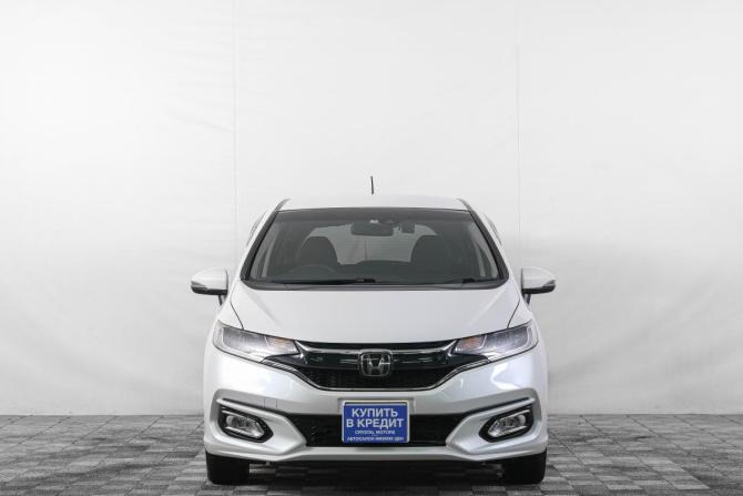 Honda Fit III Рестайлинг с пробегом 2019 года, цена 1 399 000 рублей, 45000 км, хэтчбек, Автокод Объявления