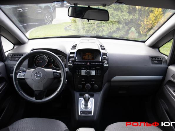 Opel Zafira B Рестайлинг с пробегом 2011 года, цена 688 000 рублей, 217701 км, компактвэн, Автокод Объявления