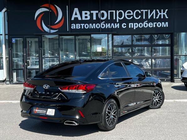 Hyundai Sonata VII (LF) Рестайлинг с пробегом 2017 года, цена 1 849 000 рублей, 94154 км, седан, Автокод Объявления