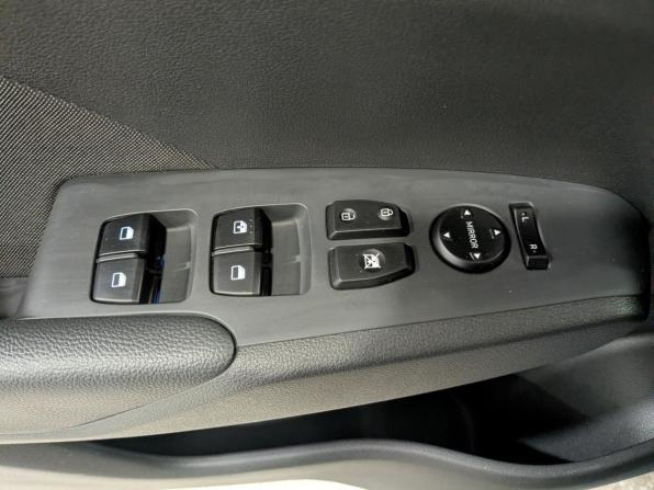 Hyundai Solaris II с пробегом 2020 года, цена 1 770 000 рублей, 16497 км, седан, Автокод Объявления