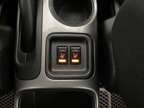Nissan Juke I с пробегом 2013 года, цена 875 000 рублей, 180407 км, внедорожник, Автокод Объявления